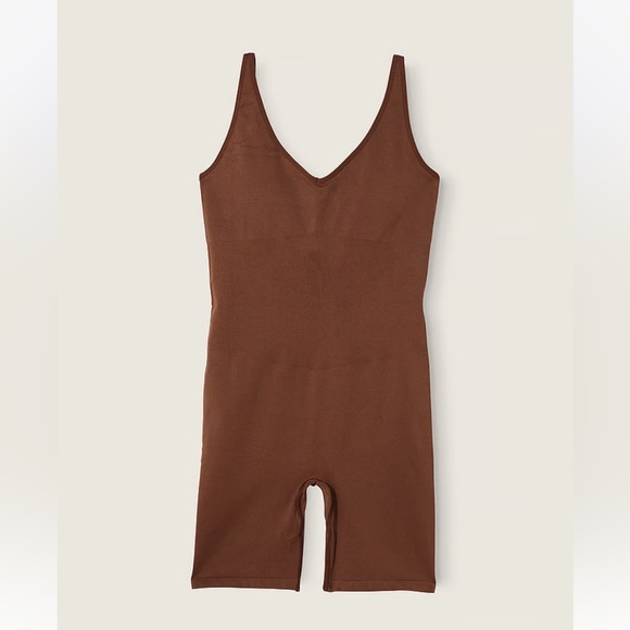 PINK
6" SEAMLESS WORKOUT ONESIE - Picture 3 of 7